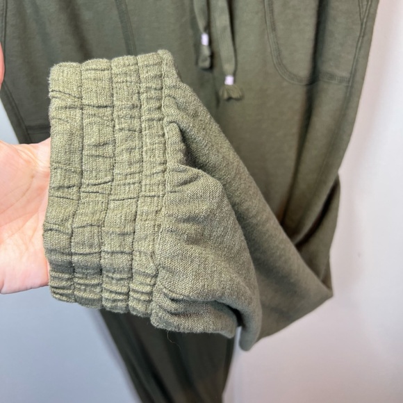 Anthropologie Saturday Sunday  Women's Billie Textured Jogger Pants Olive  Large - Picture 8 of 12
